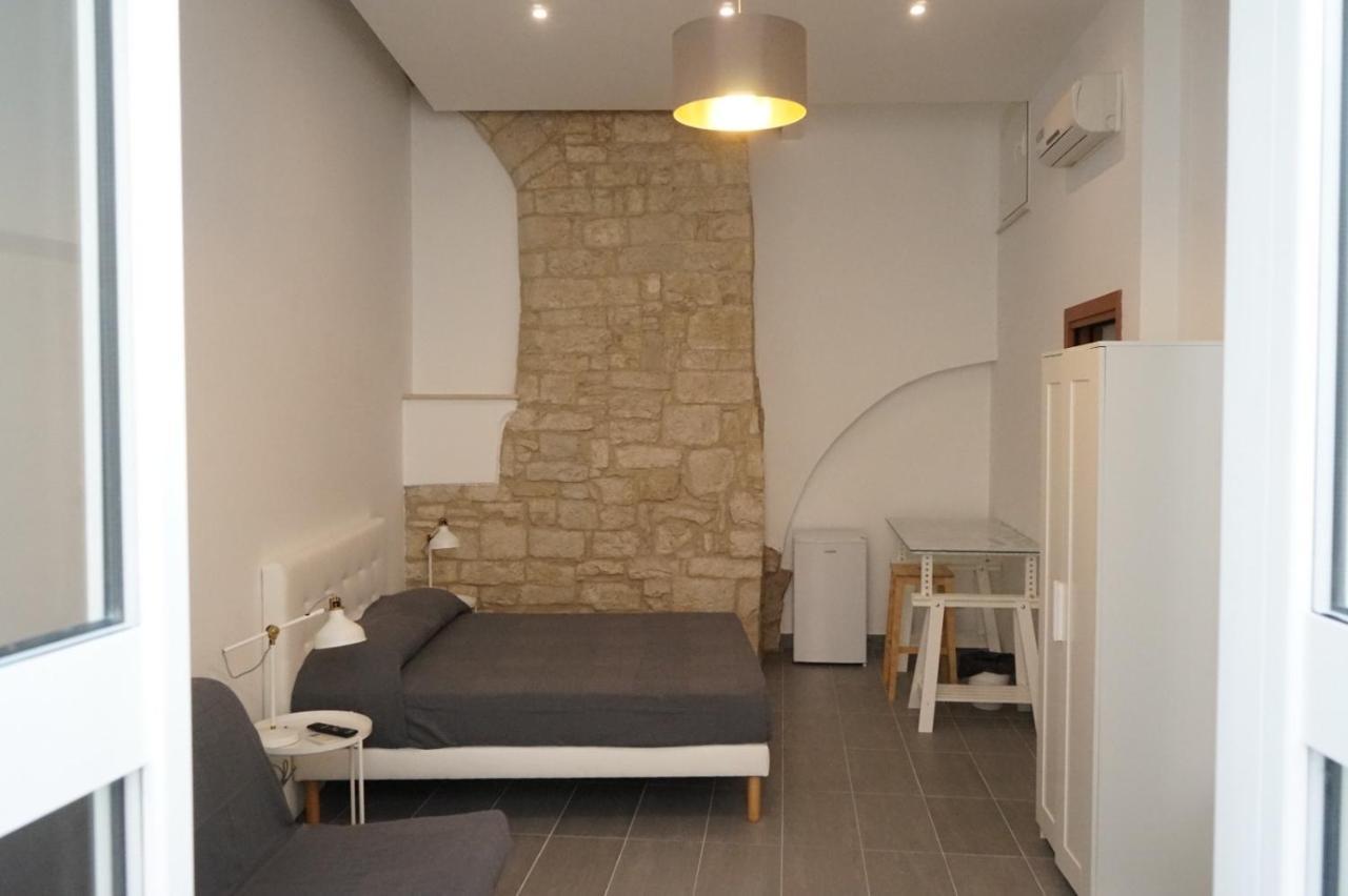 Arco Del Priore Bed & Breakfast Trani Exterior foto